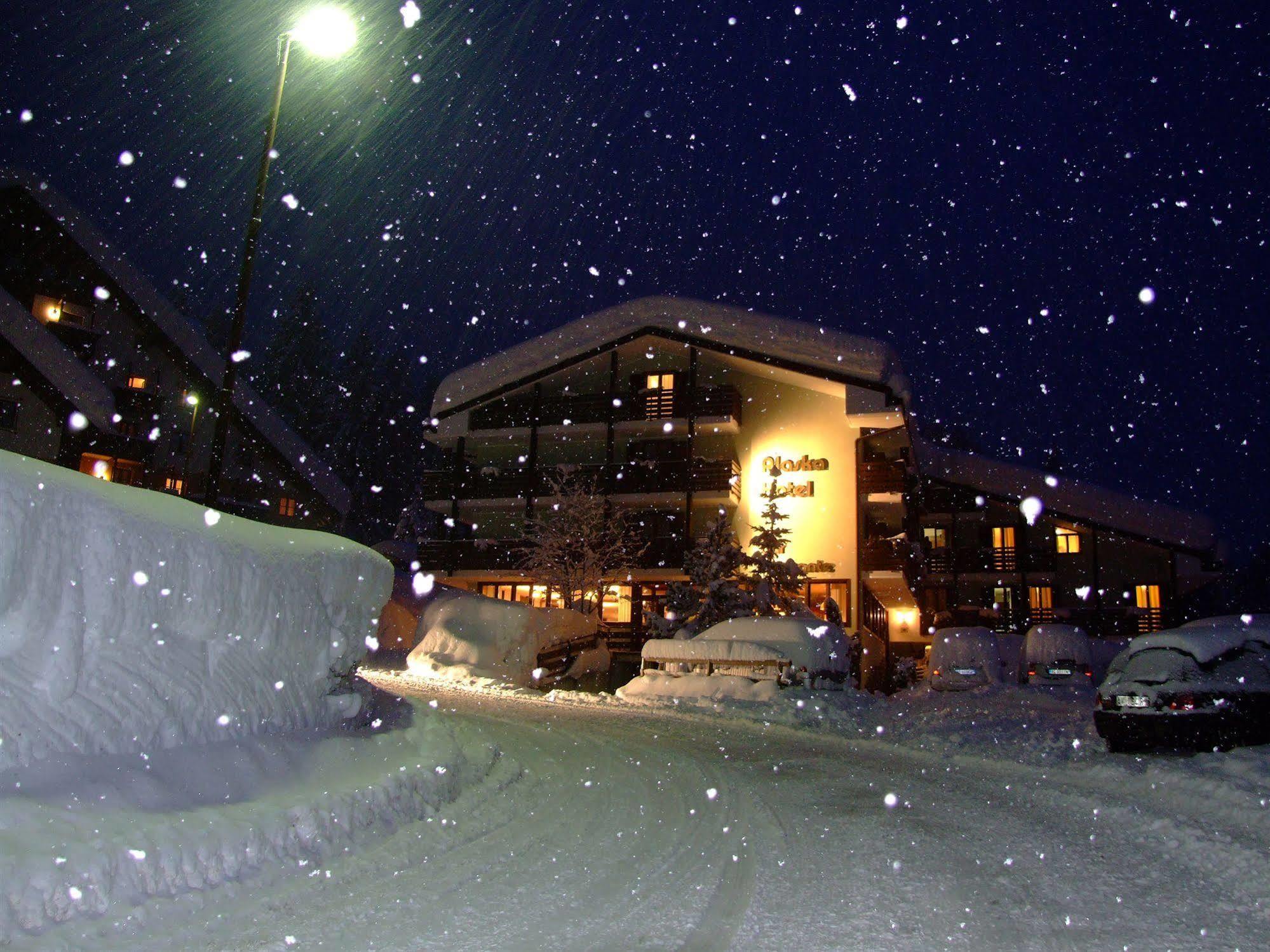 Hotel Alaska Folgarida Buitenkant foto